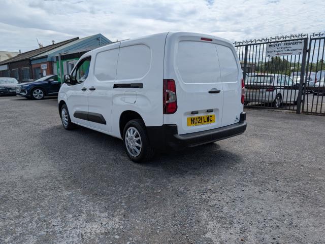 2021 Peugeot Partner 950 1.5 Bluehdi 100 Professional Van (NU21LWC) Image 5