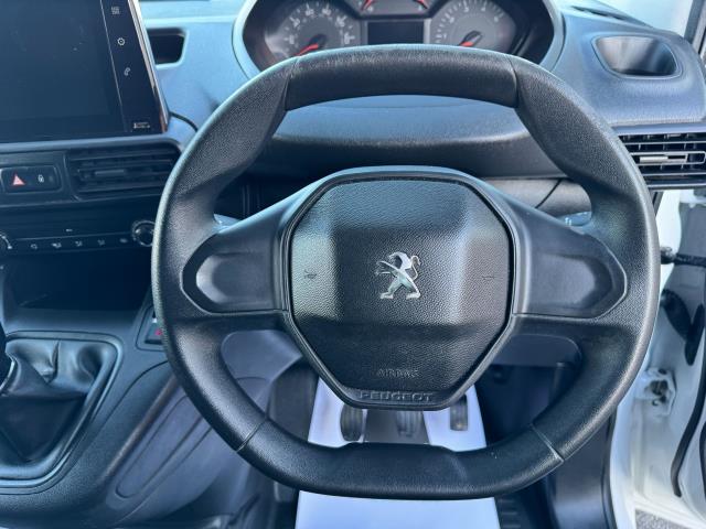 2021 Peugeot Partner 950 L2 1.5 Bluehdi 100 Professional Van  (NU21LXA) Image 22
