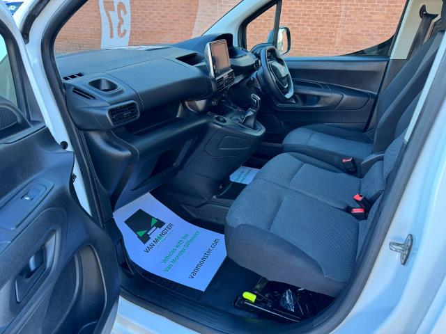 2021 Peugeot Partner 950 L2 1.5 Bluehdi 100 Professional Van  (NU21LXA) Image 27