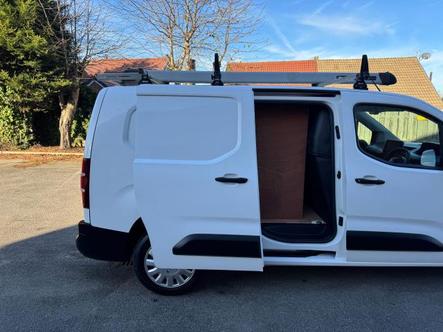2021 Peugeot Partner 950 L2 1.5 Bluehdi 100 Professional Van  (NU21LXA) Image 43