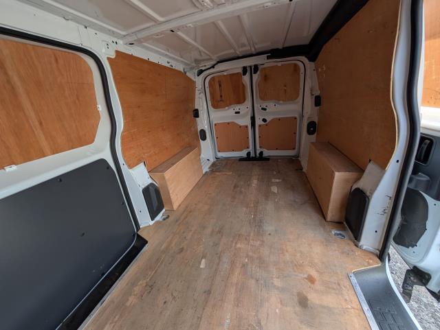 2021 Peugeot Partner 950 1.5 Bluehdi 100 Professional Van L2 LWB (NU21LXF) Image 7