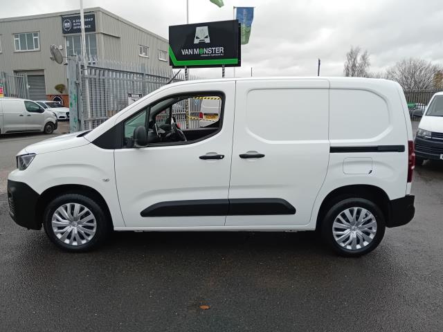2021 Peugeot Partner L1 1000 1.5BLUE HDI 100PS PROFESSIONAL EURO 6 (NU21MDO) Image 9