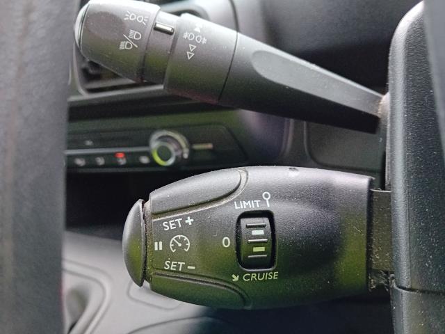 2021 Peugeot Partner L1 1000 1.5BLUE HDI 100PS PROFESSIONAL EURO 6 (NU21MDO) Image 36