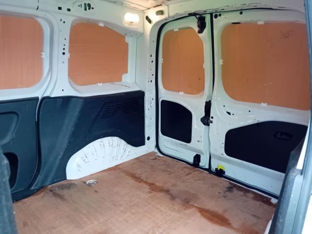 2021 Peugeot Partner L1 1000 1.5BLUE HDI 100PS PROFESSIONAL EURO 6 (NU21MDO) Image 12