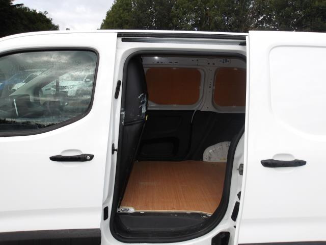 2021 Peugeot Partner 1000 1.5 Bluehdi 100 Professional Van (NU21MDX) Image 18