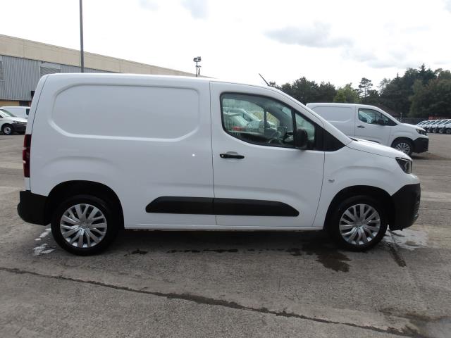 2021 Peugeot Partner 1000 1.5 Bluehdi 100 Professional Van (NU21MDX) Image 10