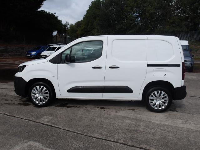 2021 Peugeot Partner 1000 1.5 Bluehdi 100 Professional Van (NU21MDX) Image 5