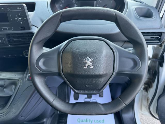 2021 Peugeot Partner 1000 1.5 Bluehdi 100 Grip Van (NU21MFJ) Image 22