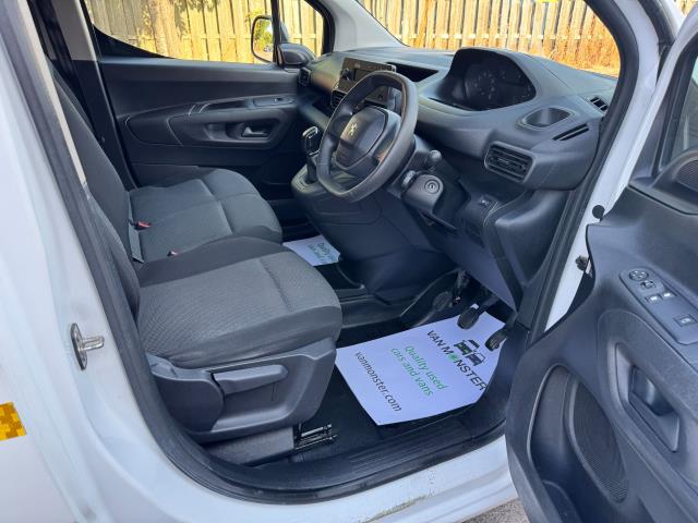 2021 Peugeot Partner 1000 1.5 Bluehdi 100 Grip Van (NU21MFJ) Image 13