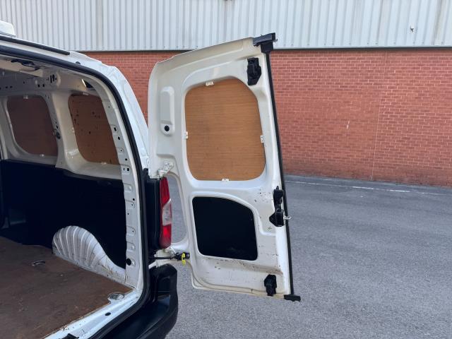 2021 Peugeot Partner 1000 1.5 Bluehdi 100 Grip Van (NU21MFJ) Image 51