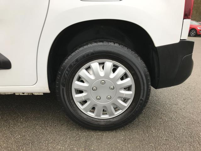 2021 Peugeot Partner 1000 1.5 Bluehdi 100 Grip Van (NU21MFN) Image 15