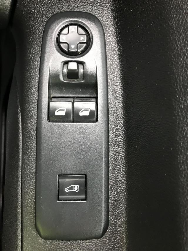 2021 Peugeot Partner 1000 1.5 Bluehdi 100 Grip Van (NU21MFN) Image 25