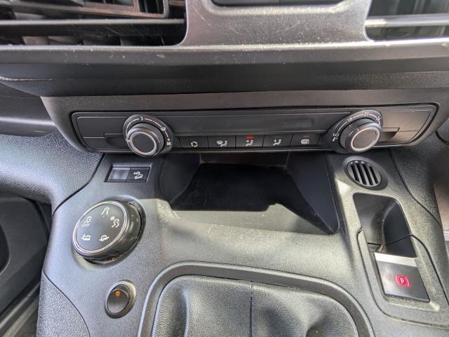 2021 Peugeot Partner 1000 1.5 Bluehdi 100 Grip Van (NU21MGO) Image 20