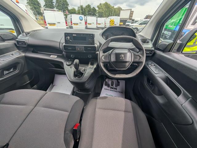 2021 Peugeot Partner 1000 1.5 Bluehdi 100 Grip Van (NU21MHF) Image 18