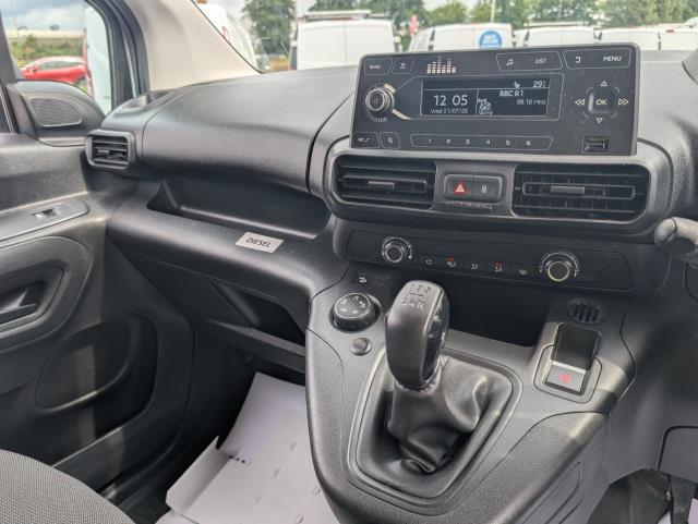 2021 Peugeot Partner 1000 1.5 Bluehdi 100 Grip Van (NU21MHF) Image 29
