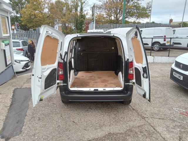 2021 Peugeot Partner 1000 1.5 Bluehdi 100 GRIP Van (NU21MHK) Image 11