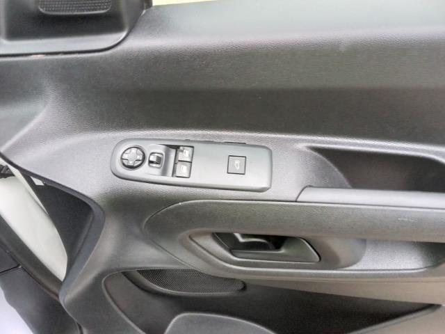 2021 Peugeot Partner 1000 1.5 Bluehdi 100 GRIP Van (NU21MHK) Image 22