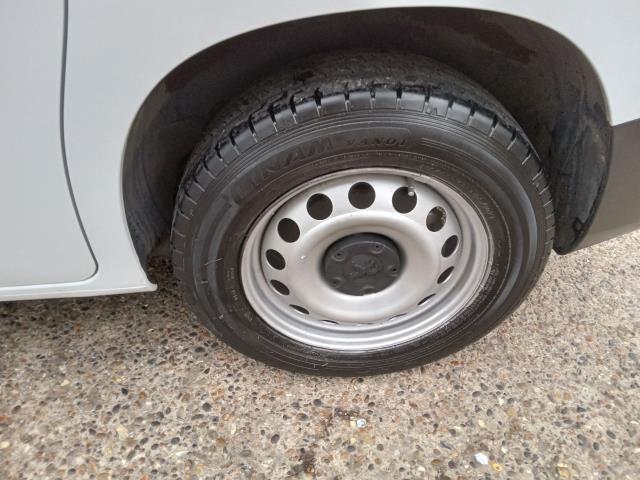 2021 Peugeot Partner 1000 1.5 Bluehdi 100 GRIP Van (NU21MHK) Image 31