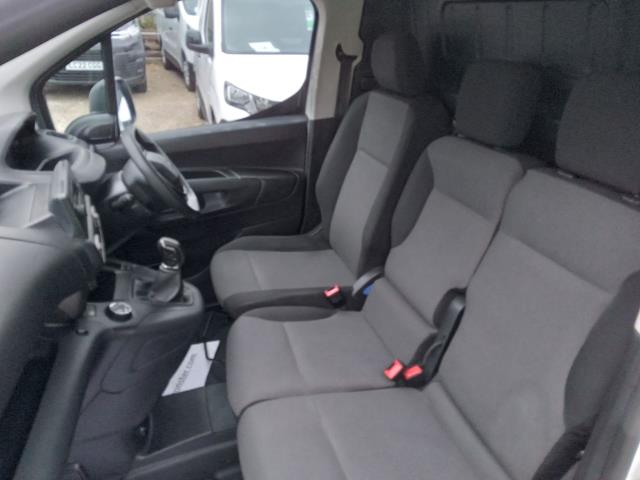 2021 Peugeot Partner 1000 1.5 Bluehdi 100 GRIP Van (NU21MHK) Image 16