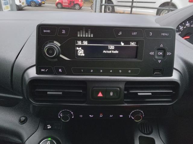 2021 Peugeot Partner 1000 1.5 Bluehdi 100 GRIP Van (NU21MHK) Image 27