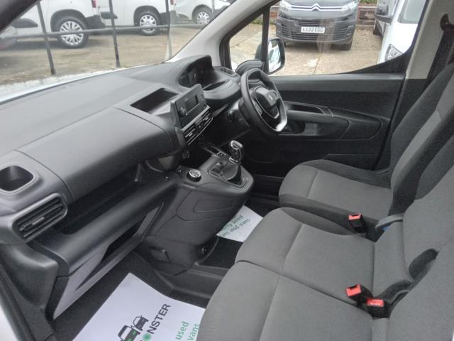 2021 Peugeot Partner 1000 1.5 Bluehdi 100 GRIP Van (NU21MHK) Image 15