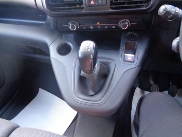 2021 Peugeot Partner 950 1.5 Bluehdi 100 Professional Van (NU21OLP) Image 26