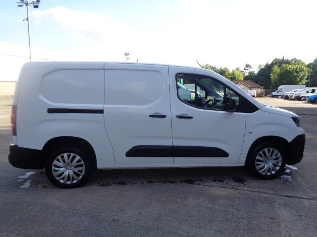2021 Peugeot Partner 950 1.5 Bluehdi 100 Professional Van (NU21OLP) Image 9