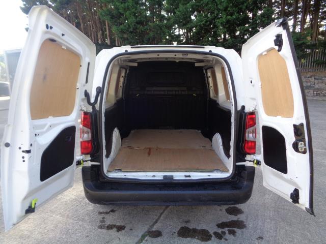 2021 Peugeot Partner 950 1.5 Bluehdi 100 Professional Van (NU21OLP) Image 16
