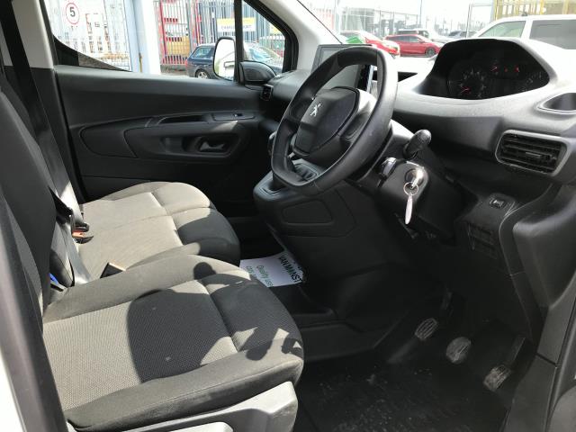 2021 Peugeot Partner L1 1000 1.5BLUE HDI 100PS PROFESSIONAL EURO 6 (NU21ONT) Image 21