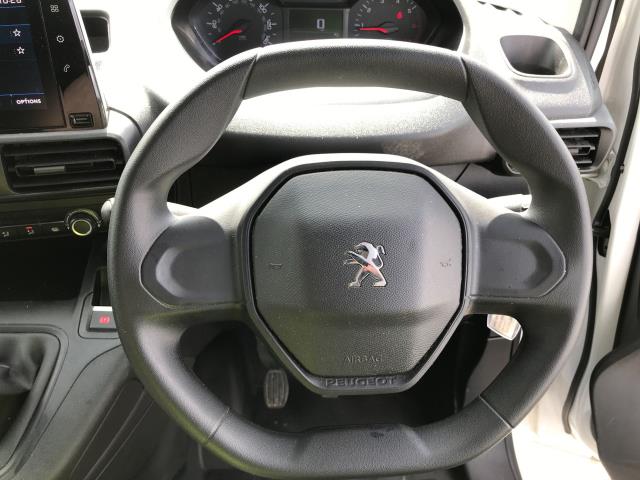 2021 Peugeot Partner L1 1000 1.5BLUE HDI 100PS PROFESSIONAL EURO 6 (NU21ONT) Image 17