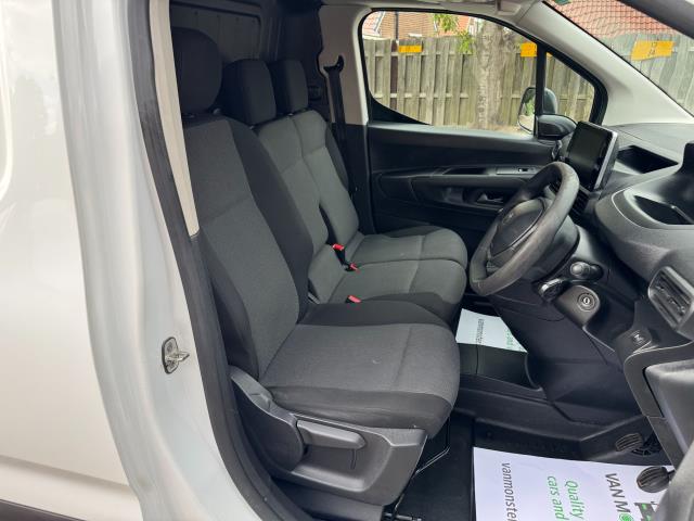 2021 Peugeot Partner 1000 1.5 Bluehdi 100 Professional Van Euro 6 (NU21ONX) Image 16