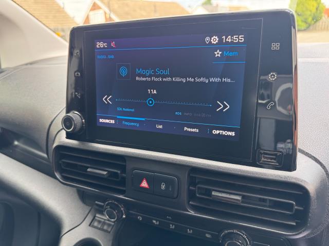 2021 Peugeot Partner 1000 1.5 Bluehdi 100 Professional Van Euro 6 (NU21ONX) Image 23