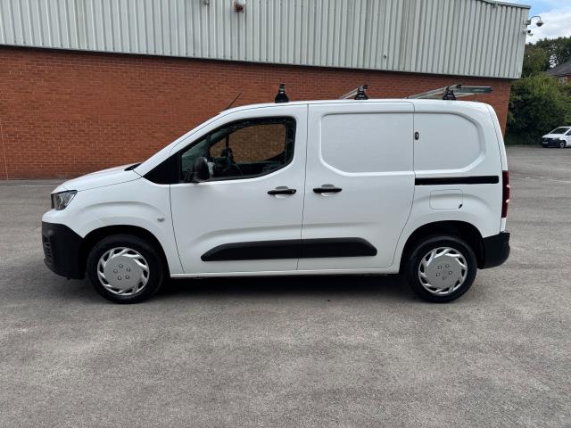 2021 Peugeot Partner 1000 1.5 Bluehdi 100 Professional Van Euro 6 (NU21ONX) Image 6