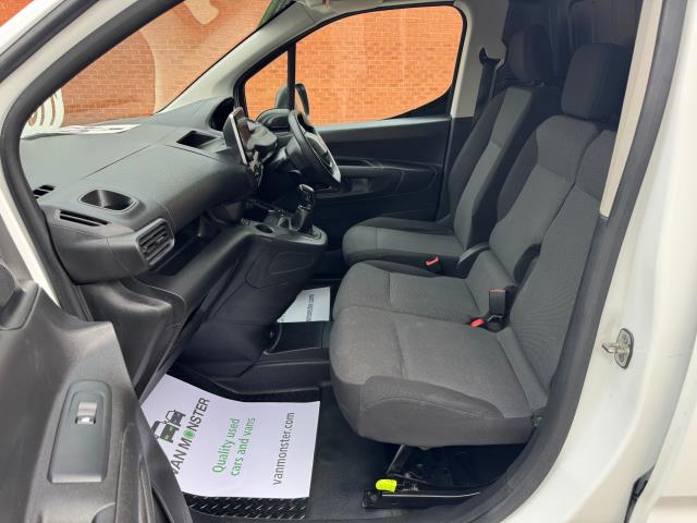 2021 Peugeot Partner 1000 1.5 Bluehdi 100 Professional Van Euro 6 (NU21ONX) Image 30