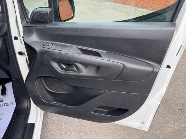 2021 Peugeot Partner 1000 1.5 Bluehdi 100 Professional Van Euro 6 (NU21ONX) Image 18