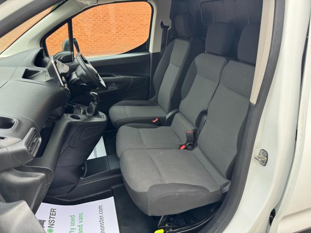 2021 Peugeot Partner 1000 1.5 Bluehdi 100 Professional Van Euro 6 (NU21ONX) Image 31