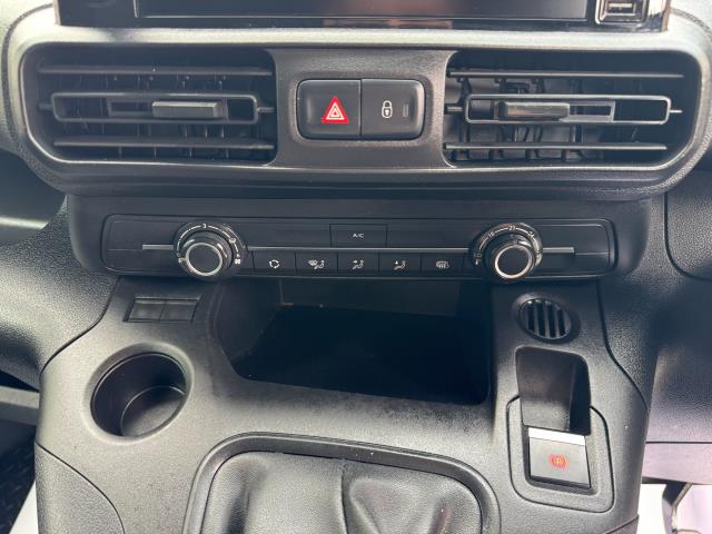 2021 Peugeot Partner 1000 1.5 Bluehdi 100 Professional Van Euro 6 (NU21ONX) Image 25