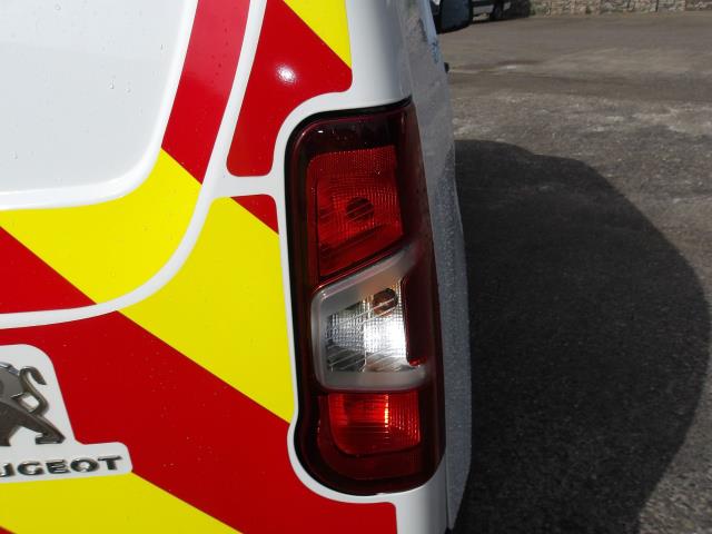 2021 Peugeot Partner 1000 1.5 Bluehdi 100 Professional Van (NU21OOC) Image 10