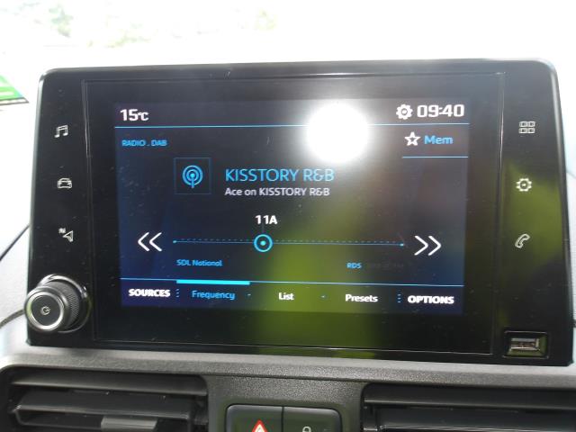 2021 Peugeot Partner 1000 1.5 Bluehdi 100 Professional Van (NU21OOC) Image 23