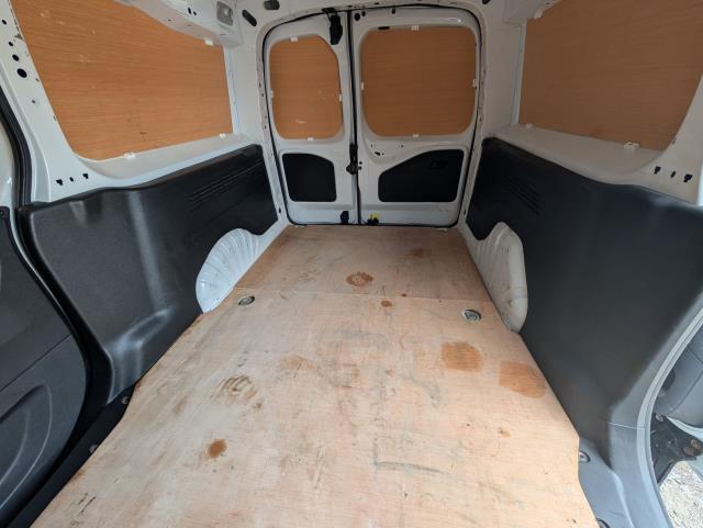 2021 Peugeot Partner 950 1.5 Bluehdi 100 Professional Van L2 (NU21OXR) Image 8