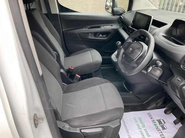 2021 Peugeot Partner 850 1.5 Bluehdi 100 Professional Crew Van (NU21PPZ) Image 16