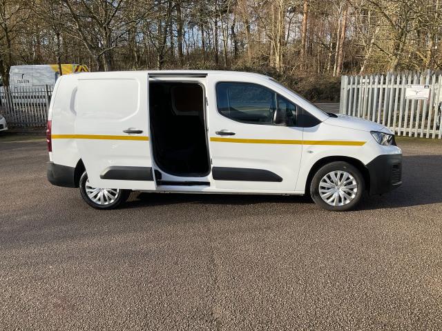 2021 Peugeot Partner 850 1.5 Bluehdi 100 Professional Crew Van (NU21PUX) Image 18