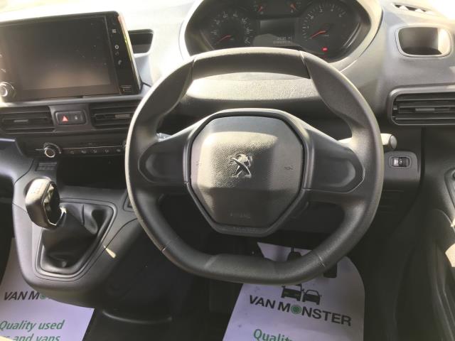 2021 Peugeot Partner 1000 1.5 Bluehdi 100 Professional Van (NU21PWK) Image 31