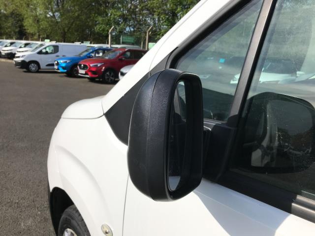 2021 Peugeot Partner 1000 1.5 Bluehdi 100 Professional Van (NU21PWK) Image 16