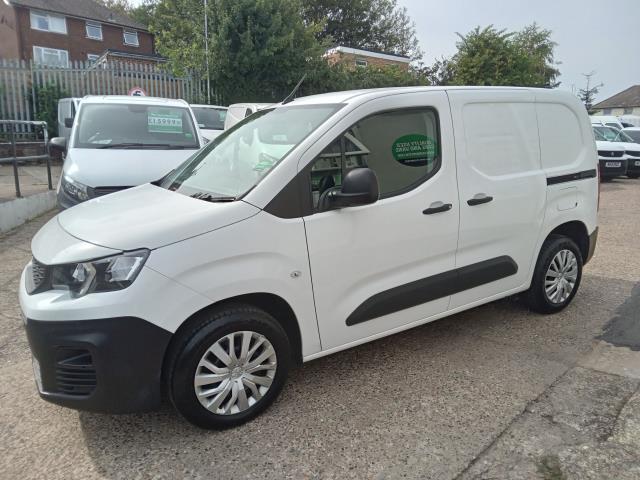 2021 Peugeot Partner 1000 1.5 Bluehdi 100 Professional Van (NU21PYA) Image 6