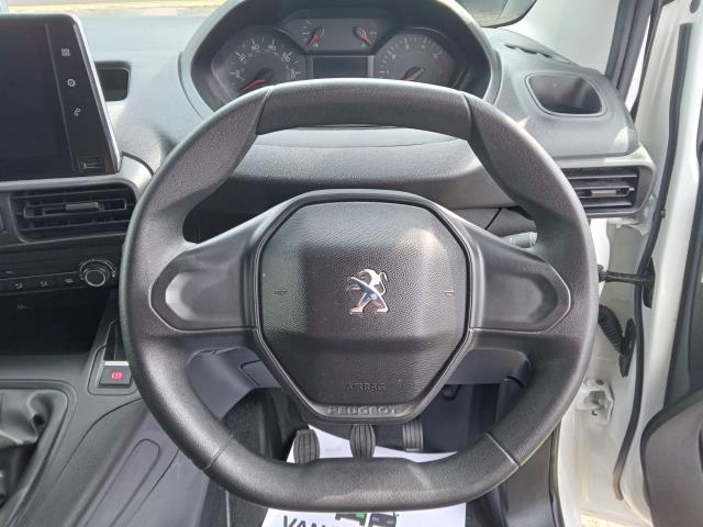 2021 Peugeot Partner 1000 1.5 Bluehdi 100 Professional Van (NU21PYA) Image 23