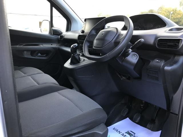 2021 Peugeot Partner 950 1.5 Bluehdi 100 Professional Van (NU21PZB) Image 24
