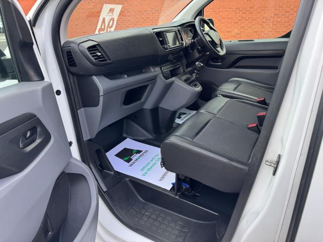 2021 Peugeot Expert L1 1400 2.0 Bluehdi 120 Professional Van EURO 6 (NU21TGN) Image 31