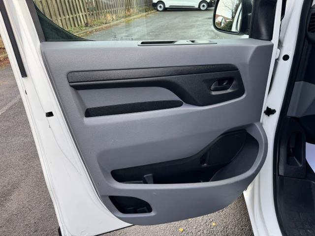 2021 Peugeot Expert L1 1400 2.0 Bluehdi 120 Professional Van EURO 6 (NU21TGN) Image 36