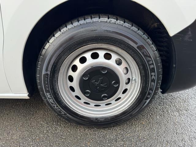 2021 Peugeot Expert L1 1400 2.0 Bluehdi 120 Professional Van EURO 6 (NU21TGN) Image 58